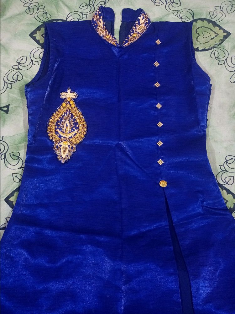 Blue Lehnga Kurti With Dupatta