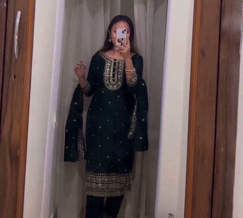 Elegant Green Embroidered Salwar Suit