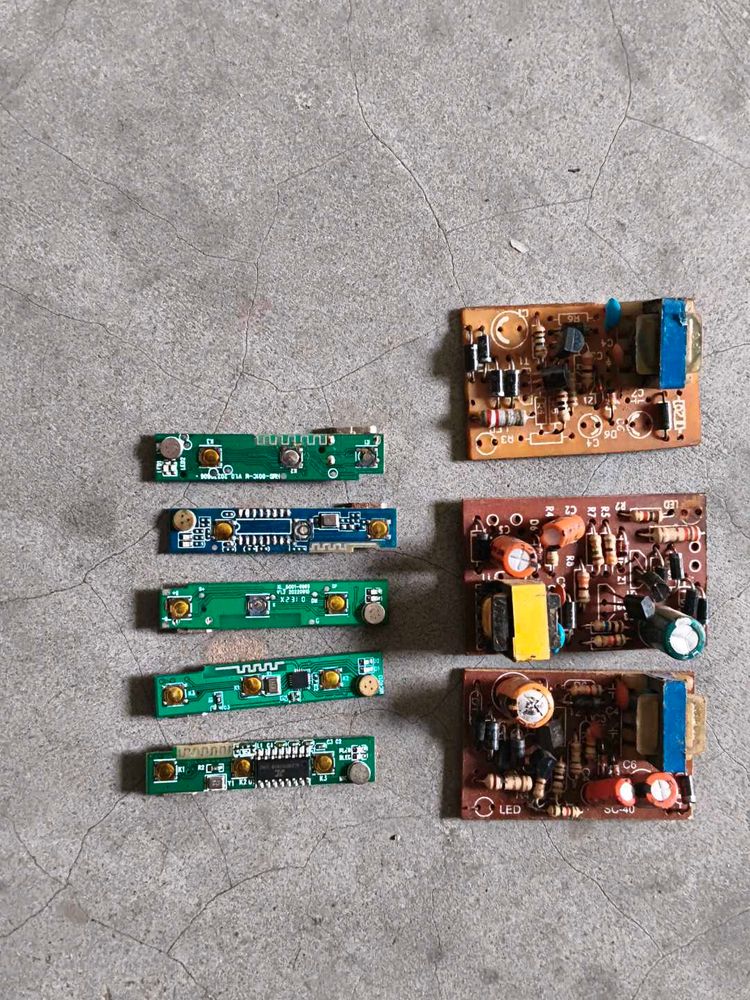 5 Blootooth Kit.   6 Volt Kit 3pic