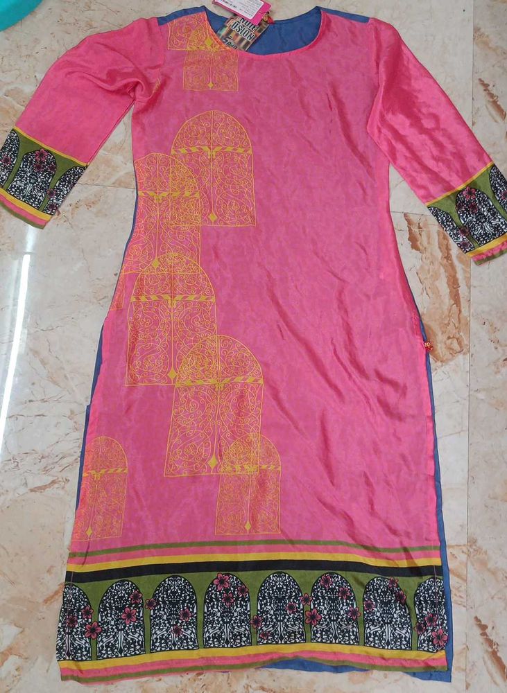 Beautiful Pink Kurti