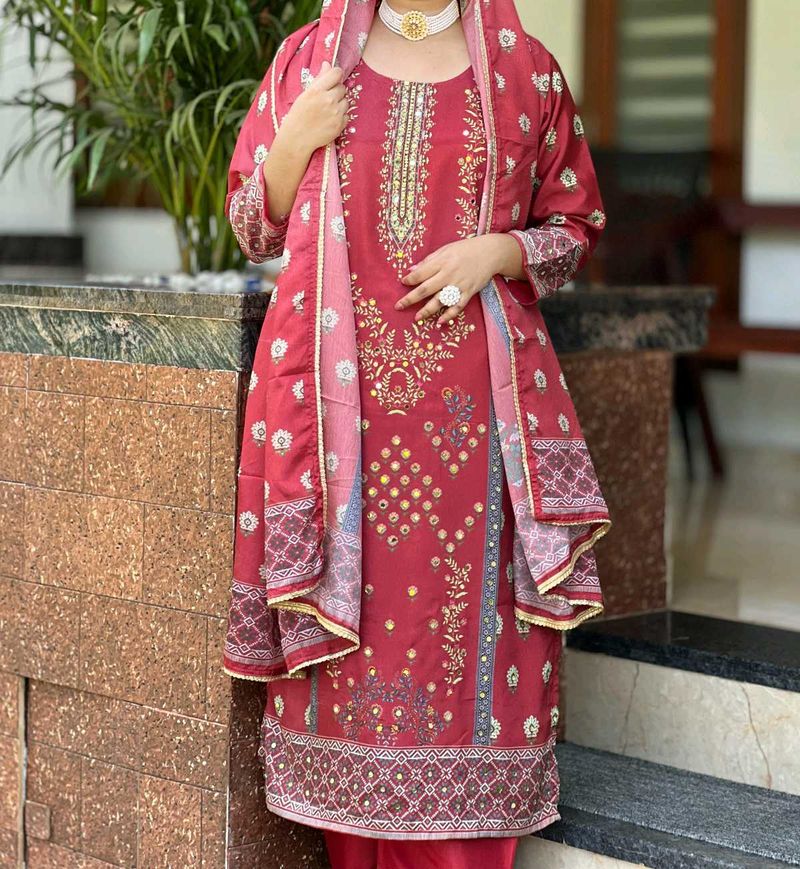 Pakistani Mirror Work Salwar Set