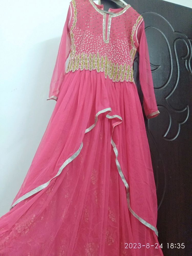 Heavy Net Gown With So Much Flair