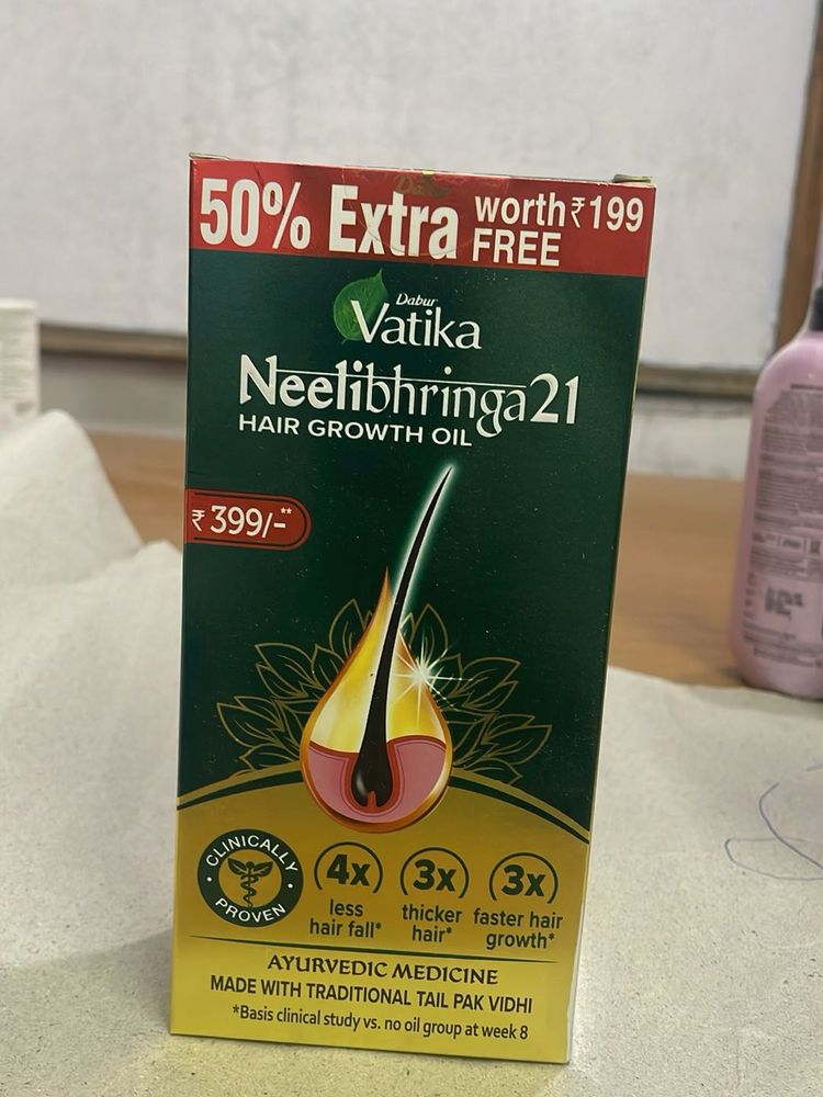 Vatika Neelibhringa Hair Oil