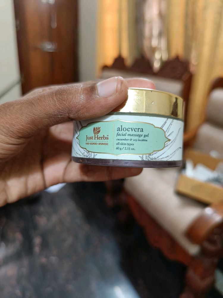 Just Herbs Facial Massage Gel Moisturizer