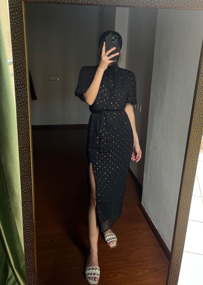 Metallic Polkadot Puff Sleeve Midi Dress