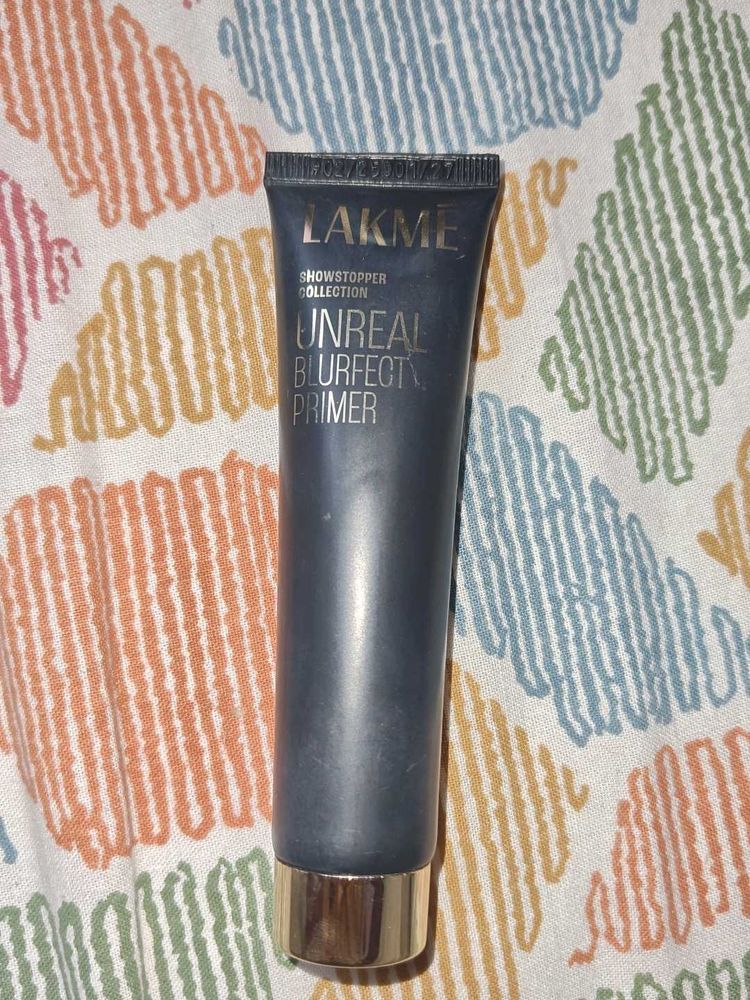 Lakme Unreal Blurfect Primer