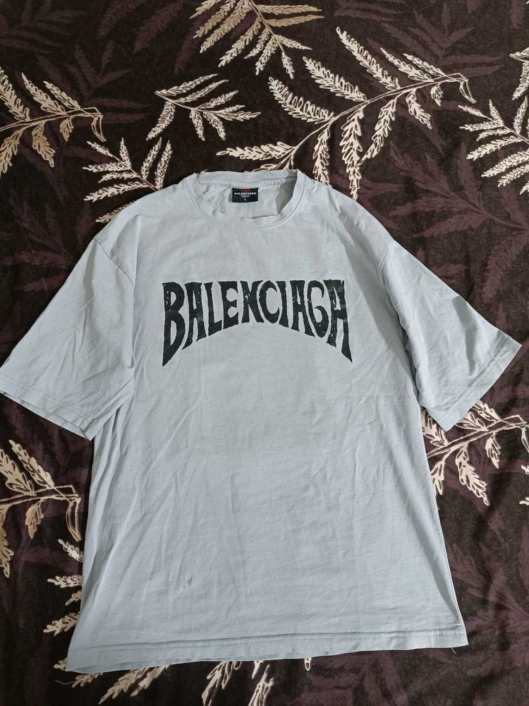BALENCIAGA RARE FIND T SHIRT