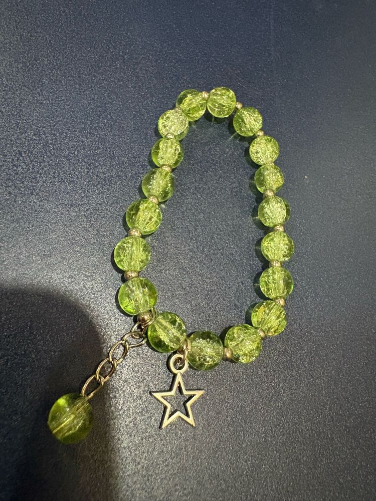 Green Beaded Star Bracelet