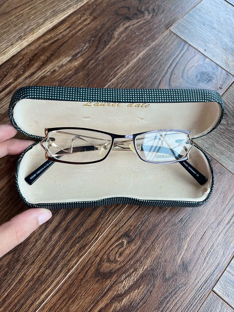 Spectacle Glasses