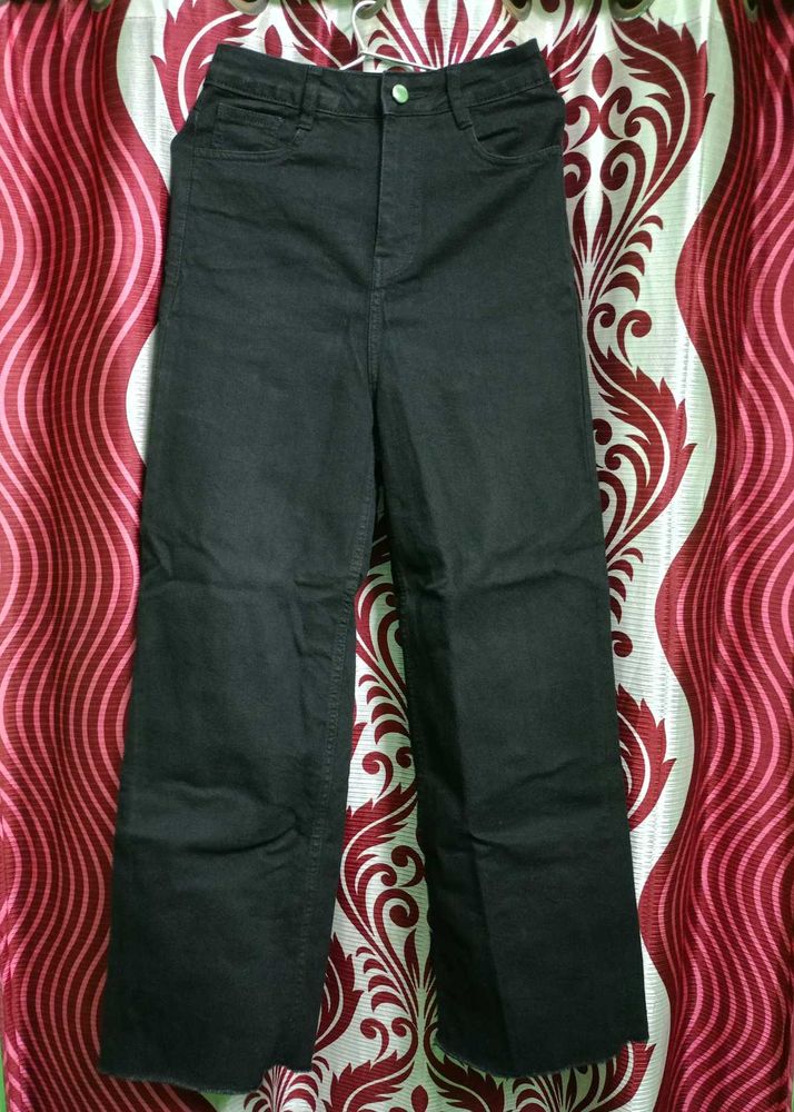 Women&#39;s Jeans