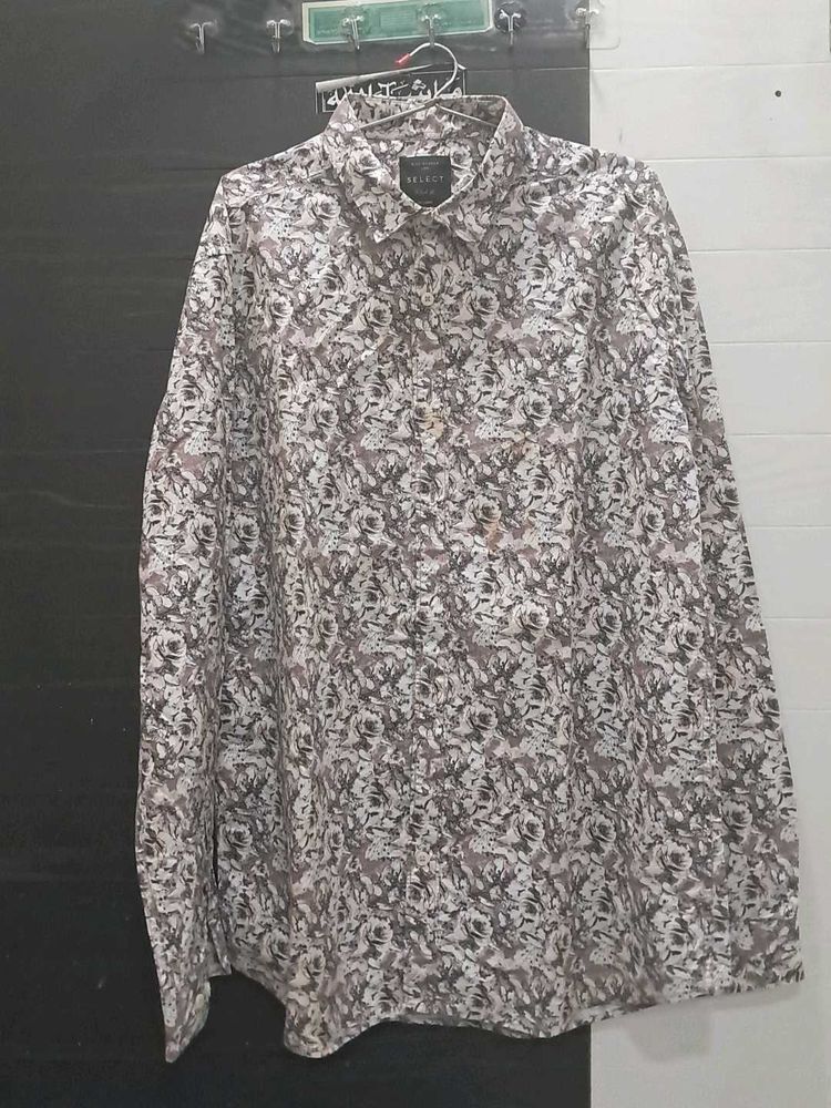 SELECT Floral Print Button-Down