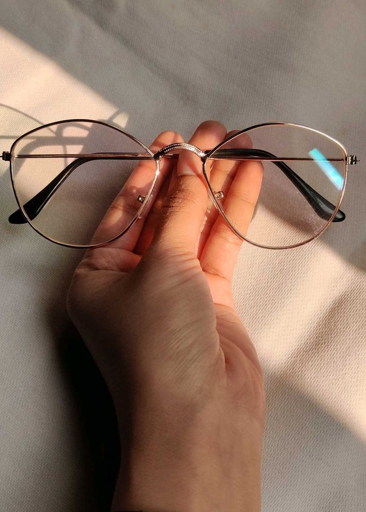 Stylish Rosegold Cat Eye Glasses