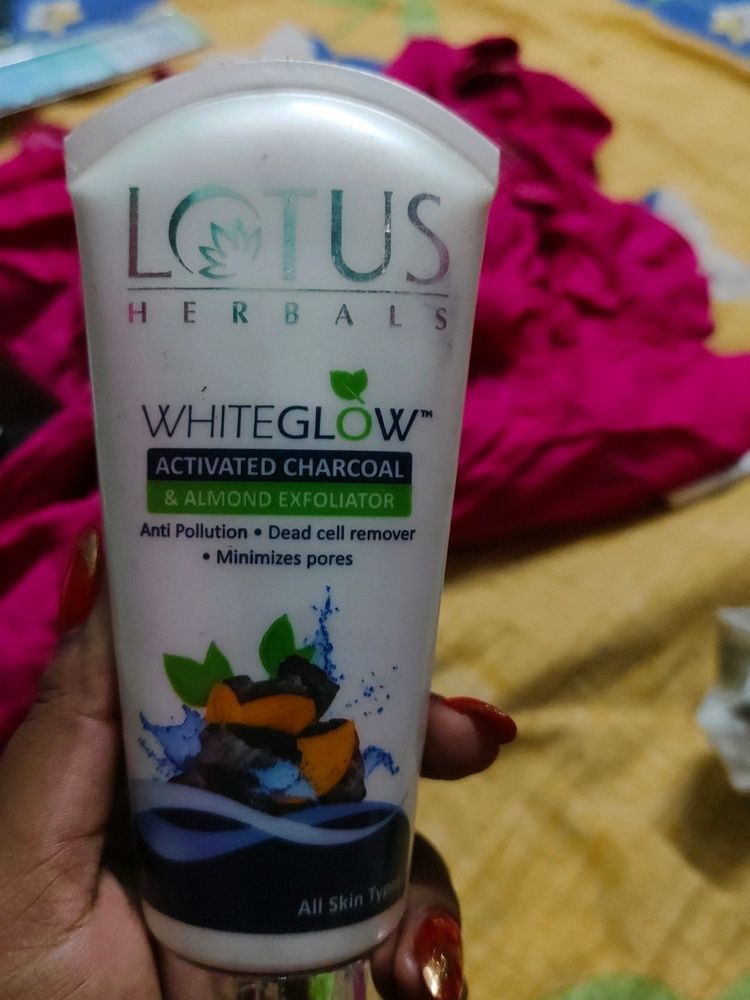 Lotus Face Scrub