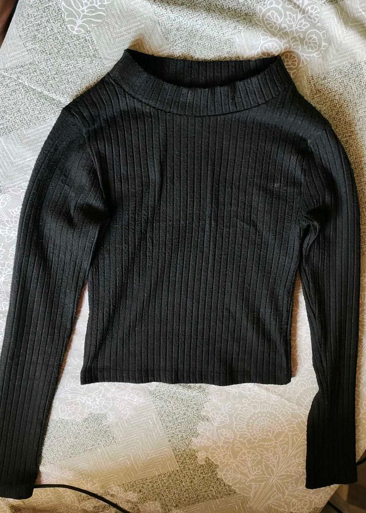 Black Bodycon Crop Sweater