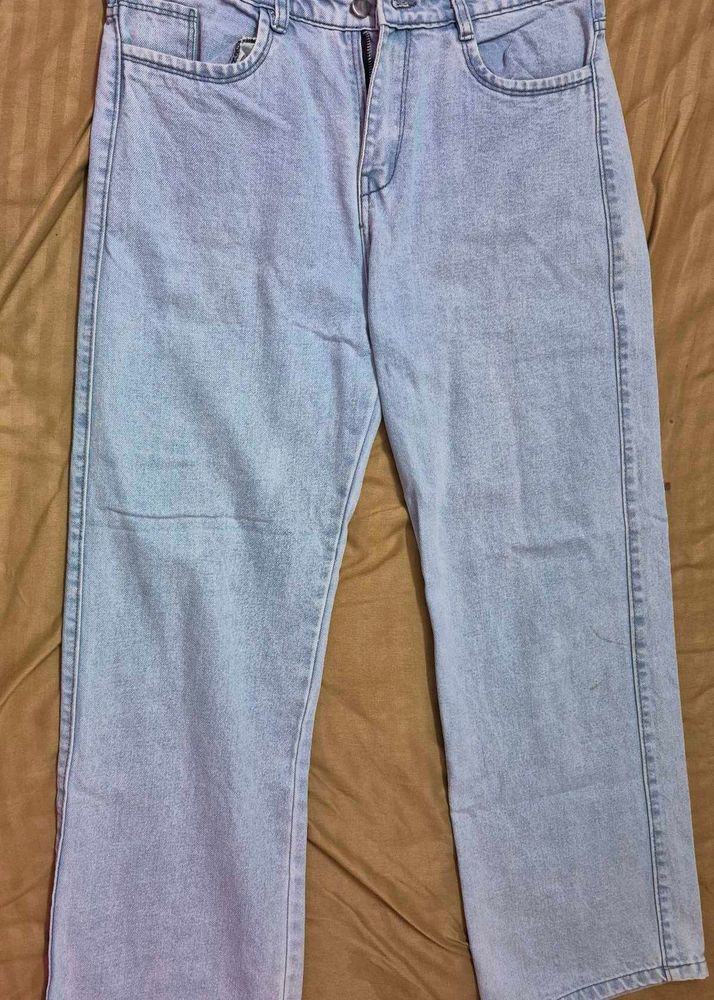 Light Wash Wide leg Jeans