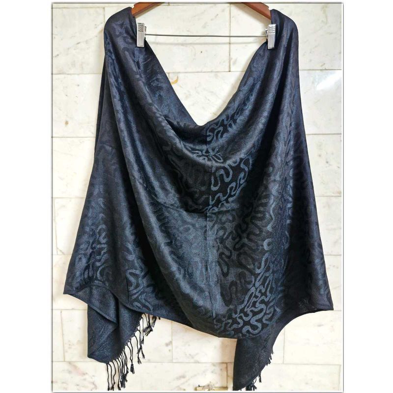 Black Stole