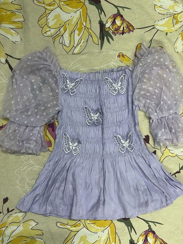 Butterfly Detail Puff Sleeve Top