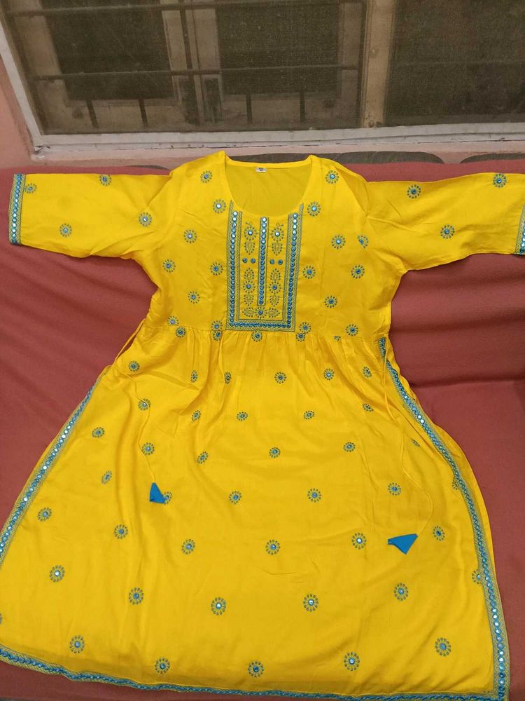 BrandNew BeautifulEmbroidery Yellow NairaCutKu