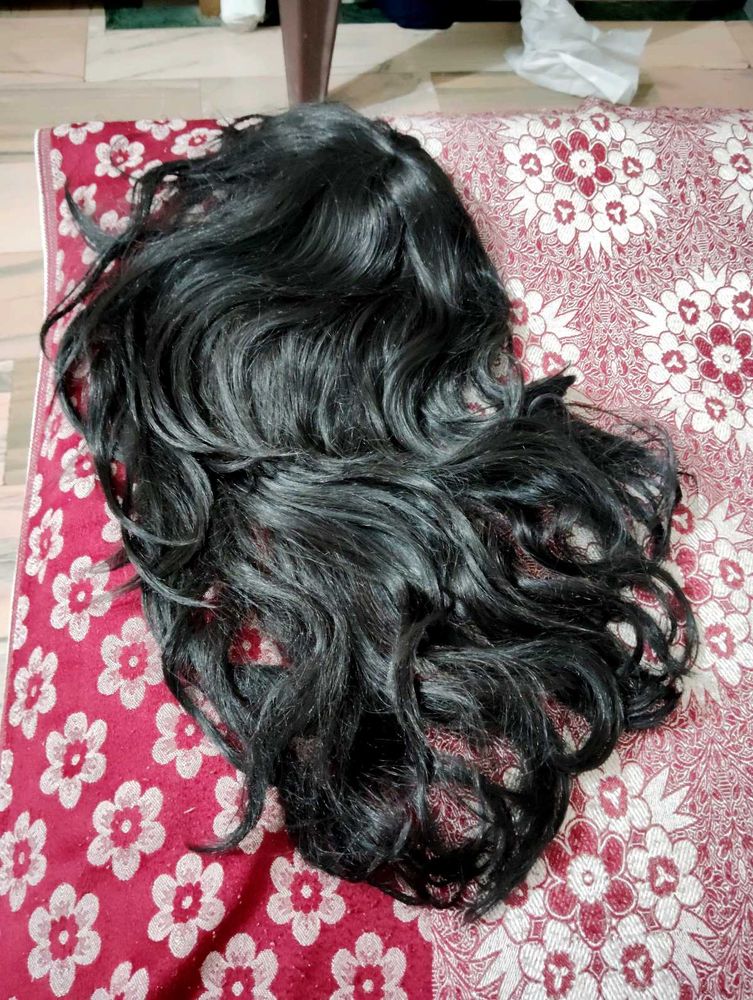 Black Wavy Wig