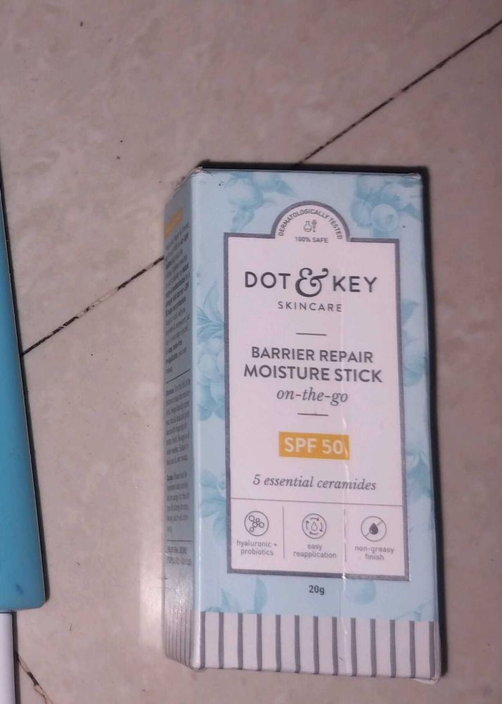 Dot &amp; Key Moisture Stick SPF 50