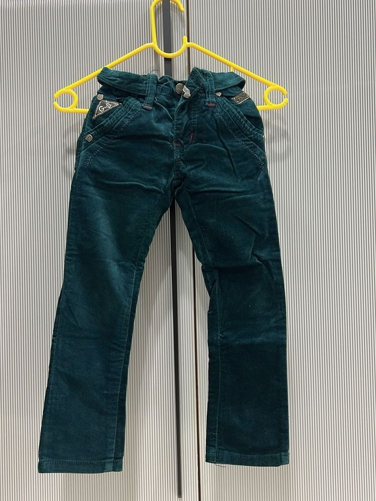 Cute Green Corduroy Pants 👖