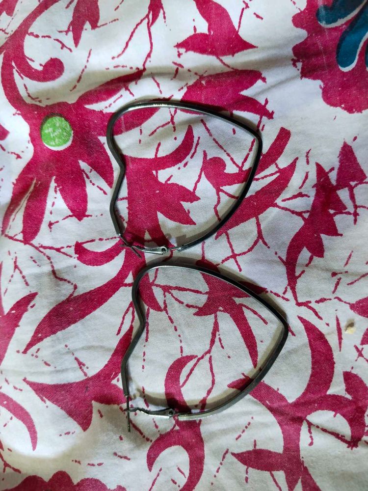 Cute Heart Shaped Earrings Hoops