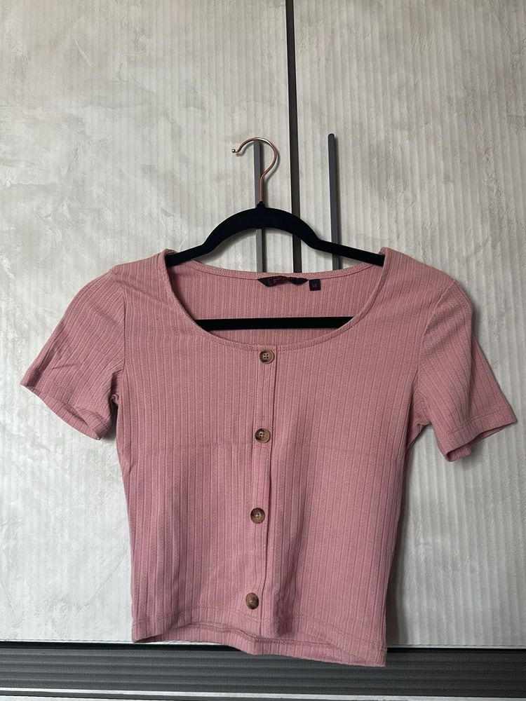 Cute Pink Ribbed Button Top