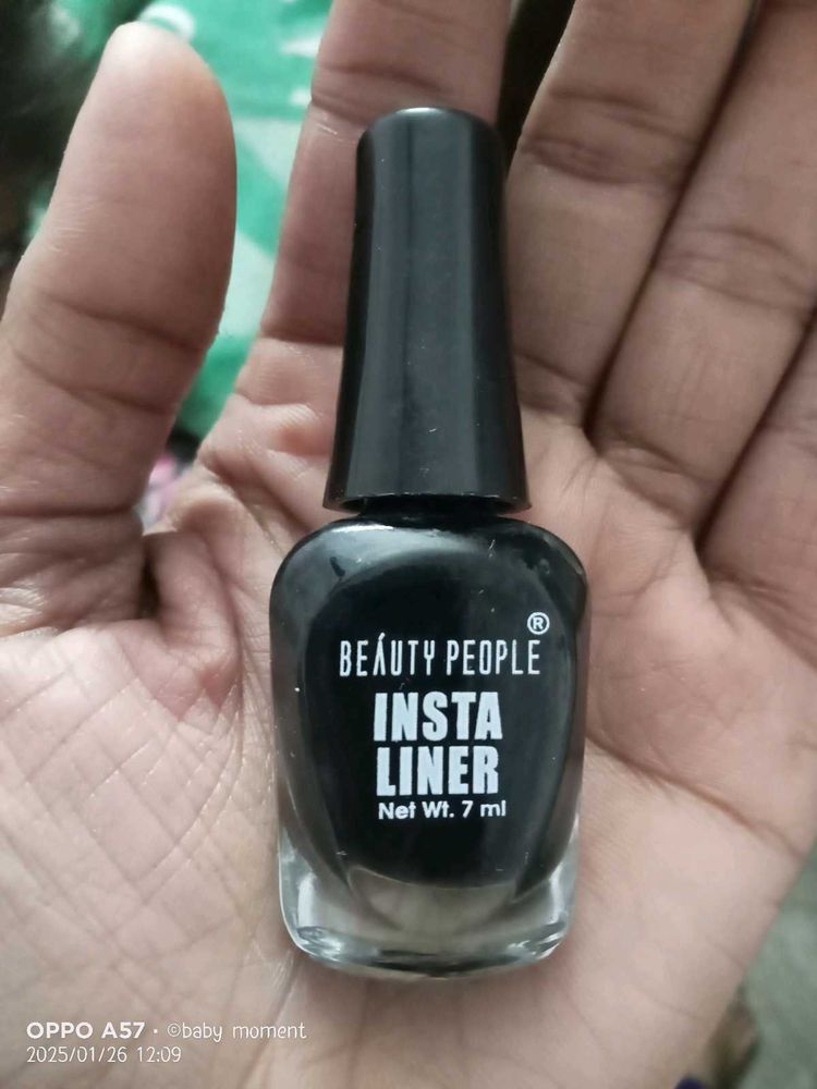 Beauty People Instal Liner Waterproof Eyeliner