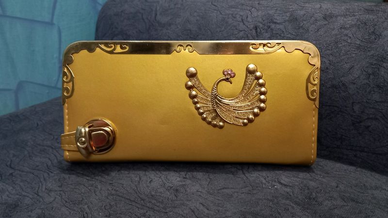 Golden Clutch