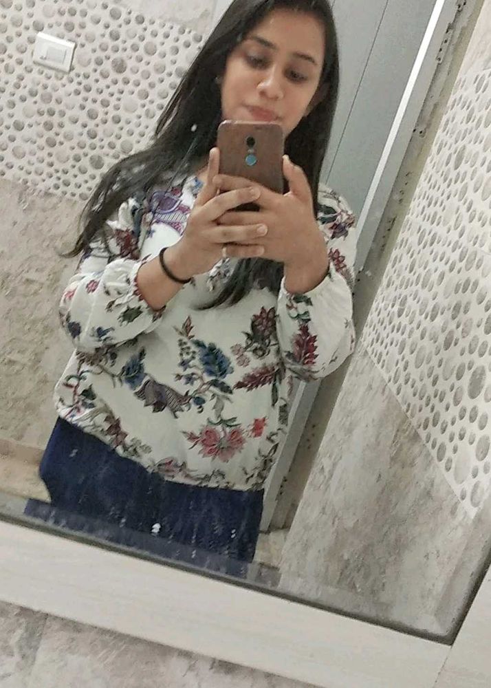 Floral Print Fabric Top