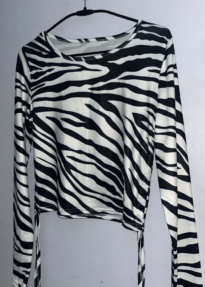 Zebra Print Long Sleeve Crop Top