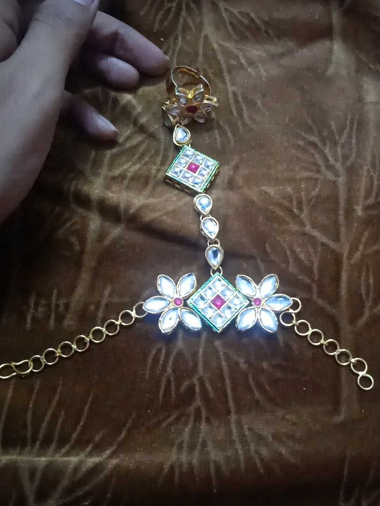 Kundan Hand Harness