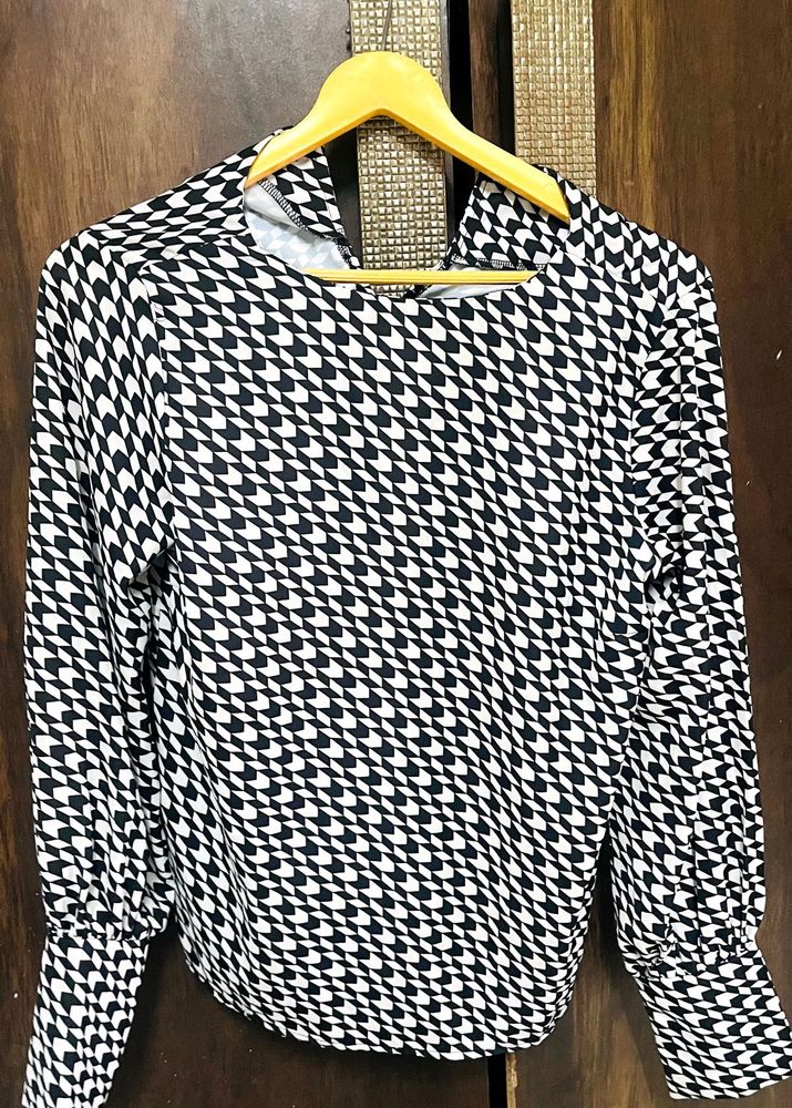 long sleeve Printed Top