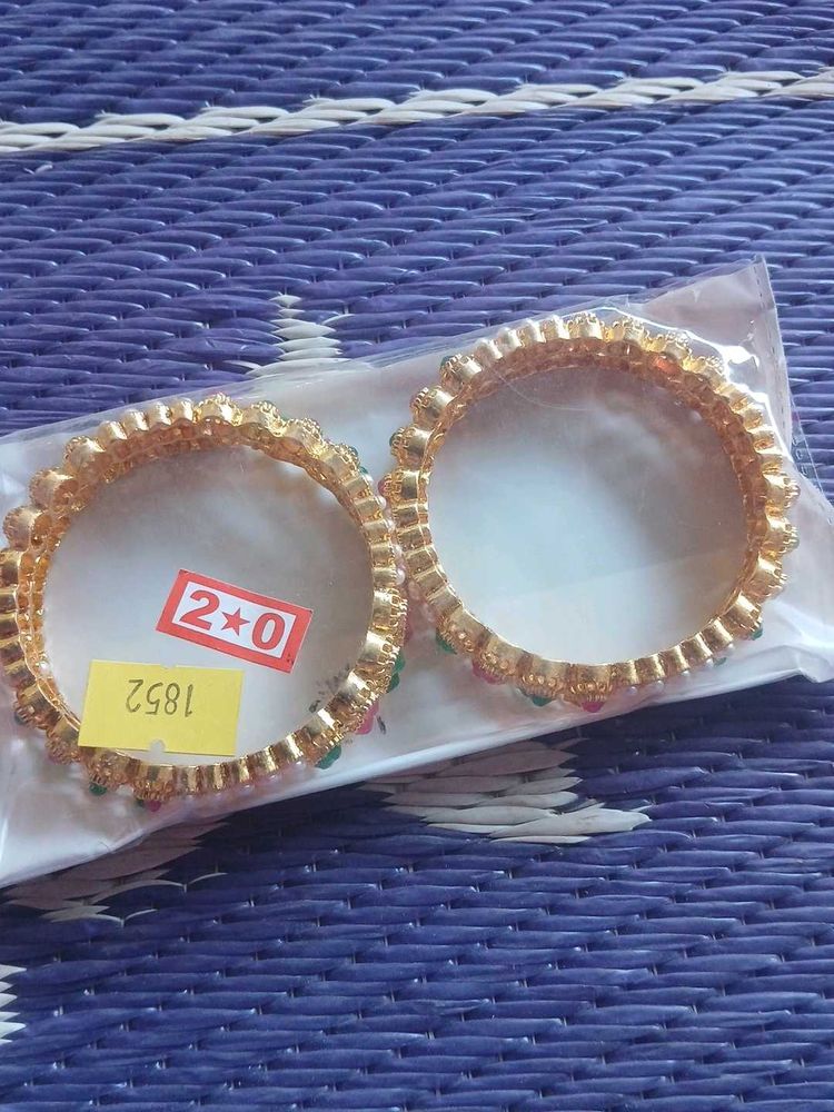 Gold Plated moti  Bangles