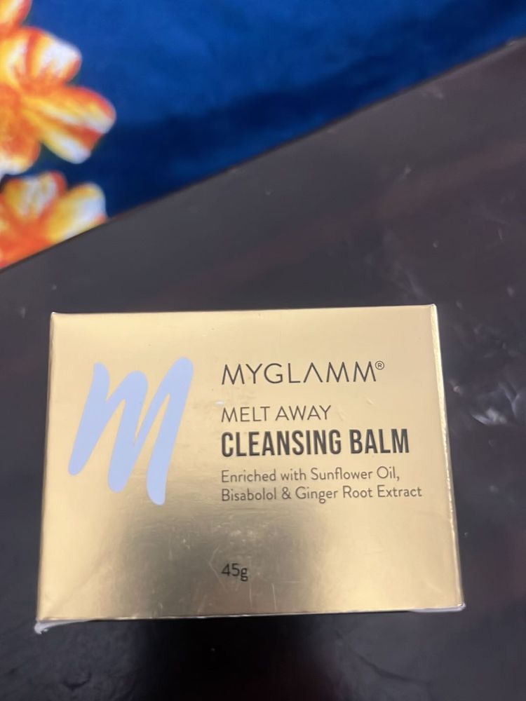 My glamm Melt Away Cleasing Balm