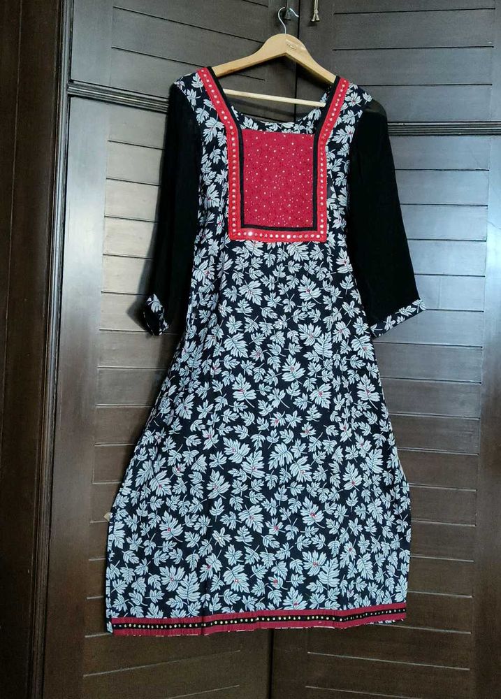 Women Black Printed Cotton Kurta