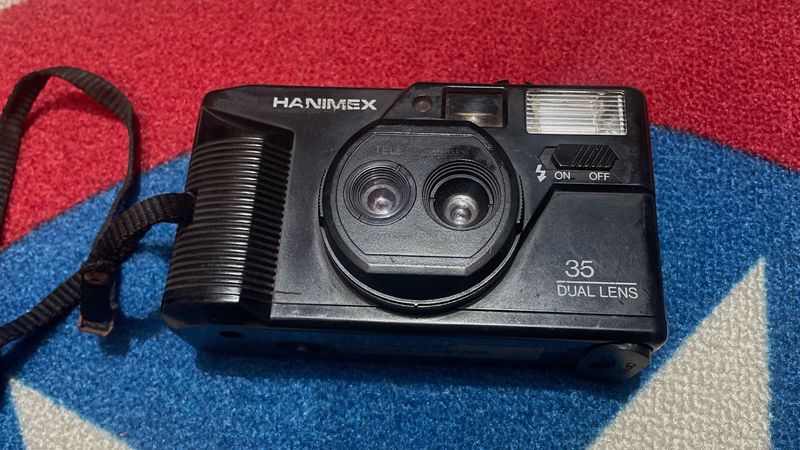Vintage Hanimex 35 Dual Lens 35mm Film Camera