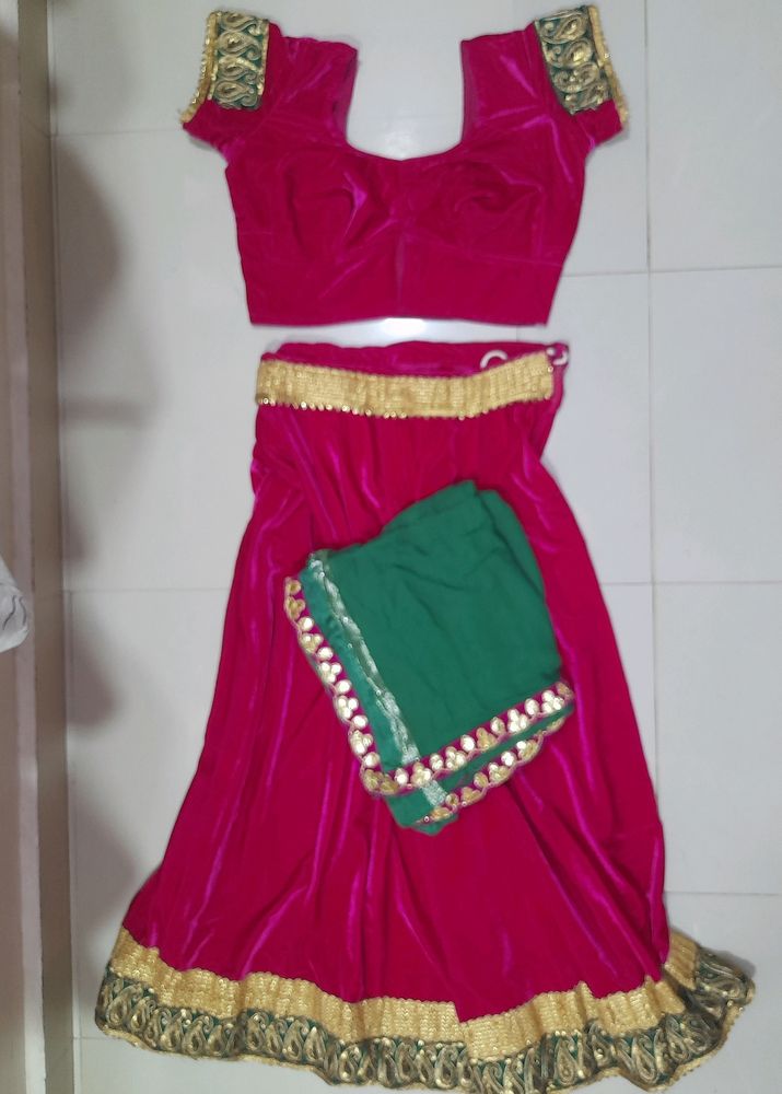 PINK VELVET LEHENGA CHOLI🩷
