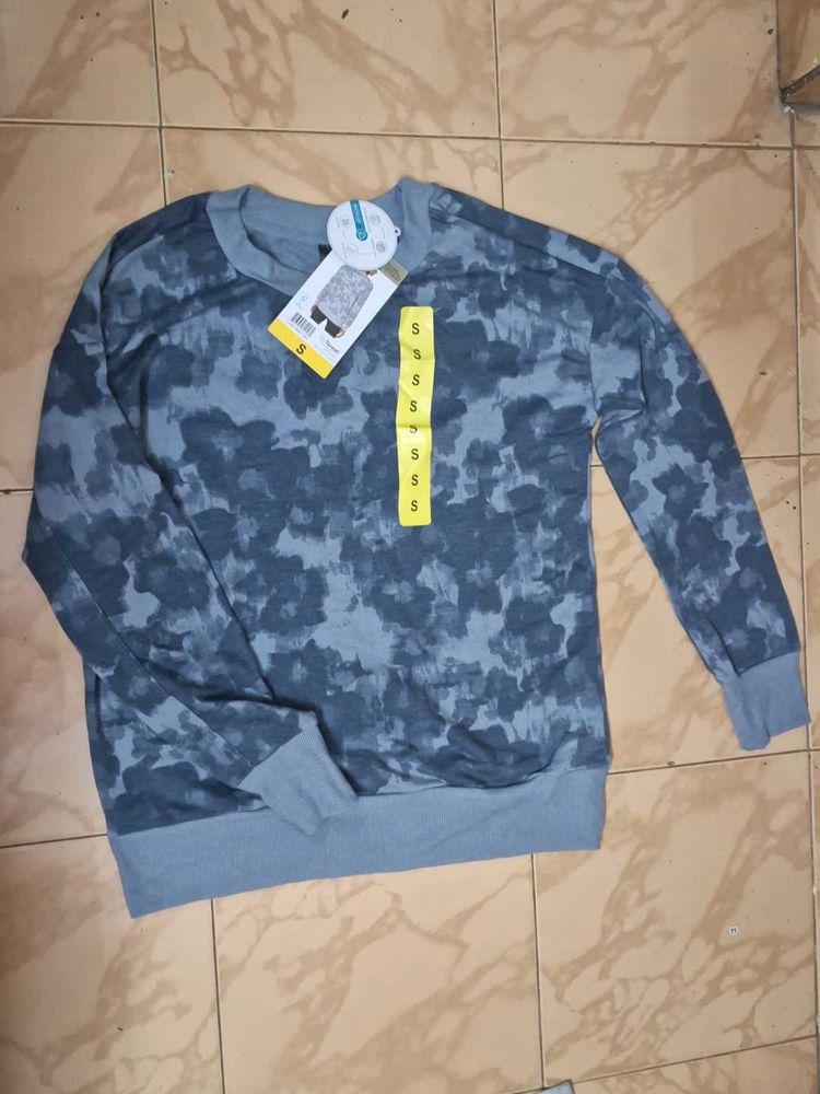 blue floral sweatshirt