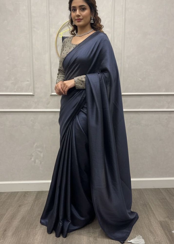 Elegant Navy Blue Saree