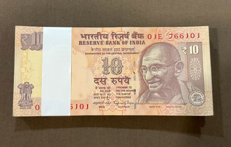 ₹10 Indian Rupee Bundle Signed By Raghuram Rajan