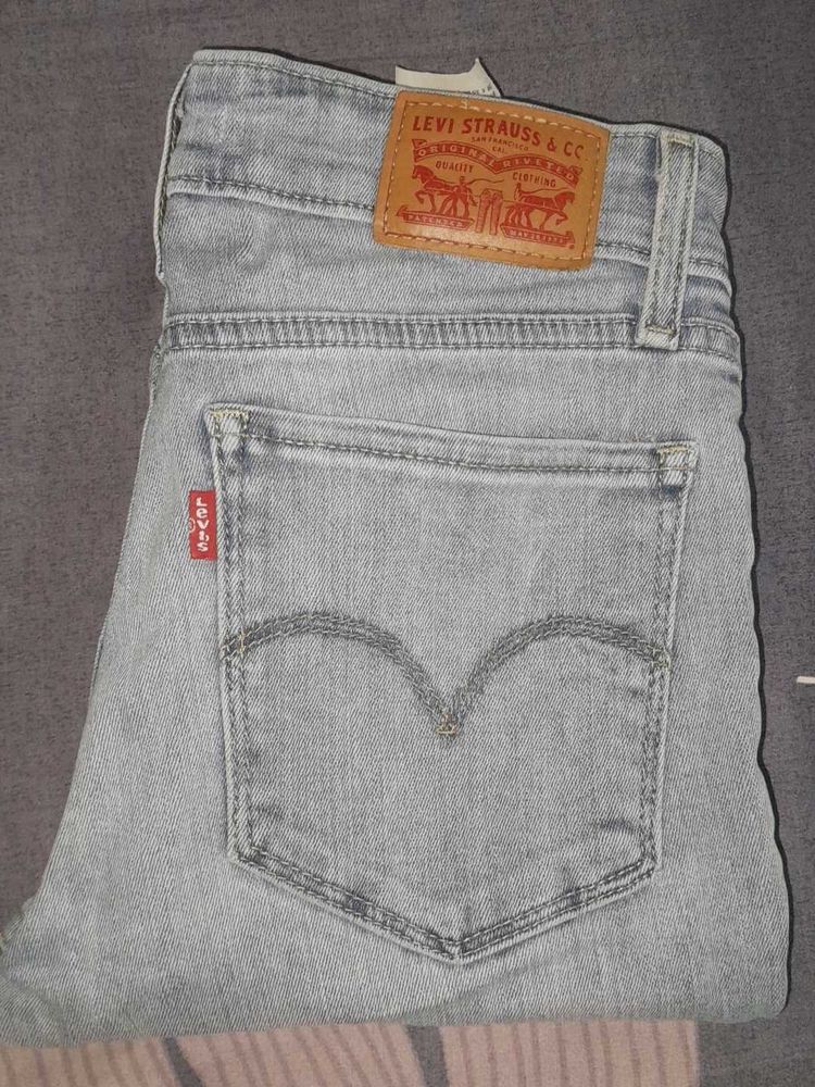 Levi&#39;s Grey Wash Denim Jeans