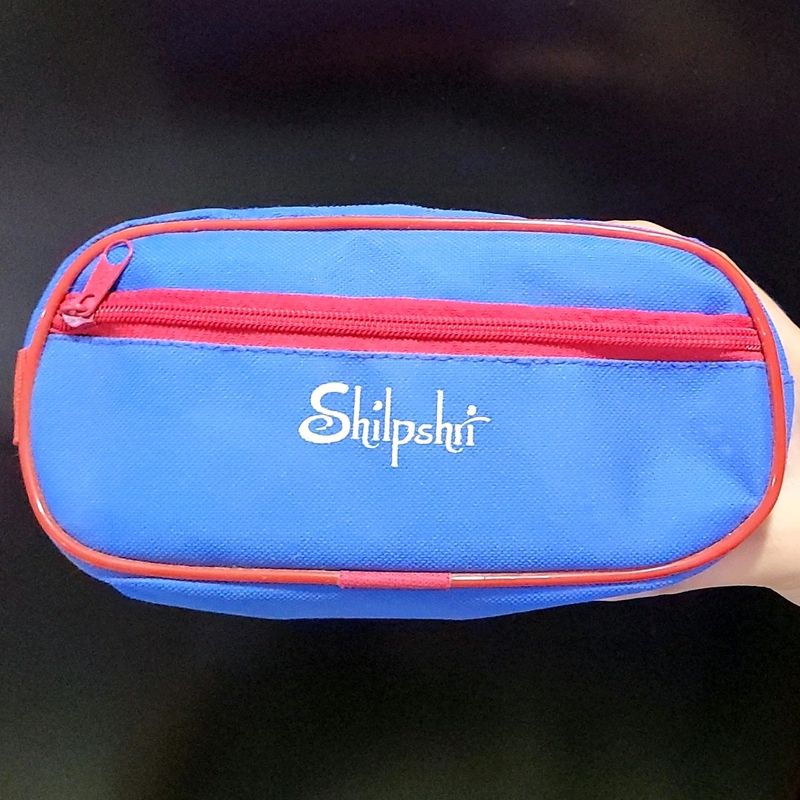 POUCH