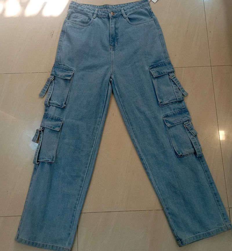 Baggy Fit Cargo