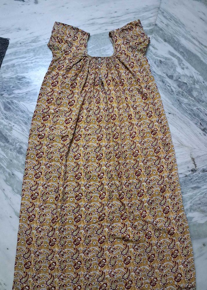 Cotton nighty.....