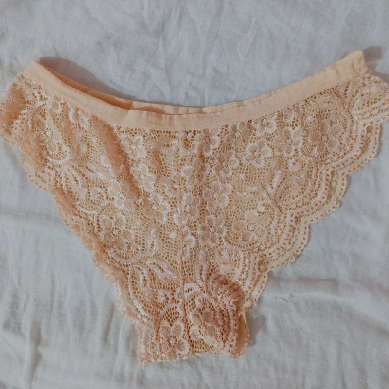 classy Nude brief💛🌼