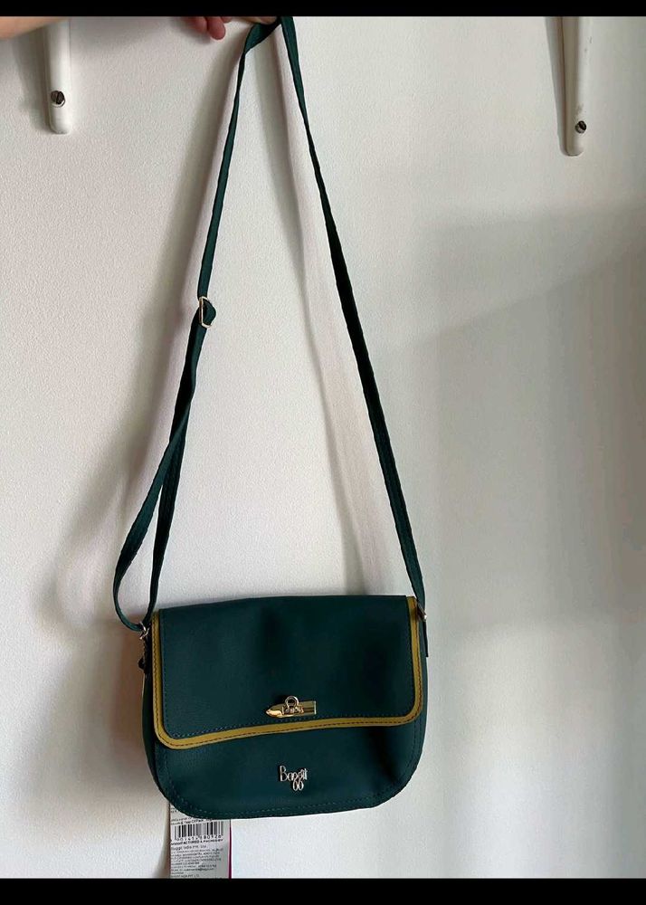 New Baggit Sling Bag In Unique Green Color