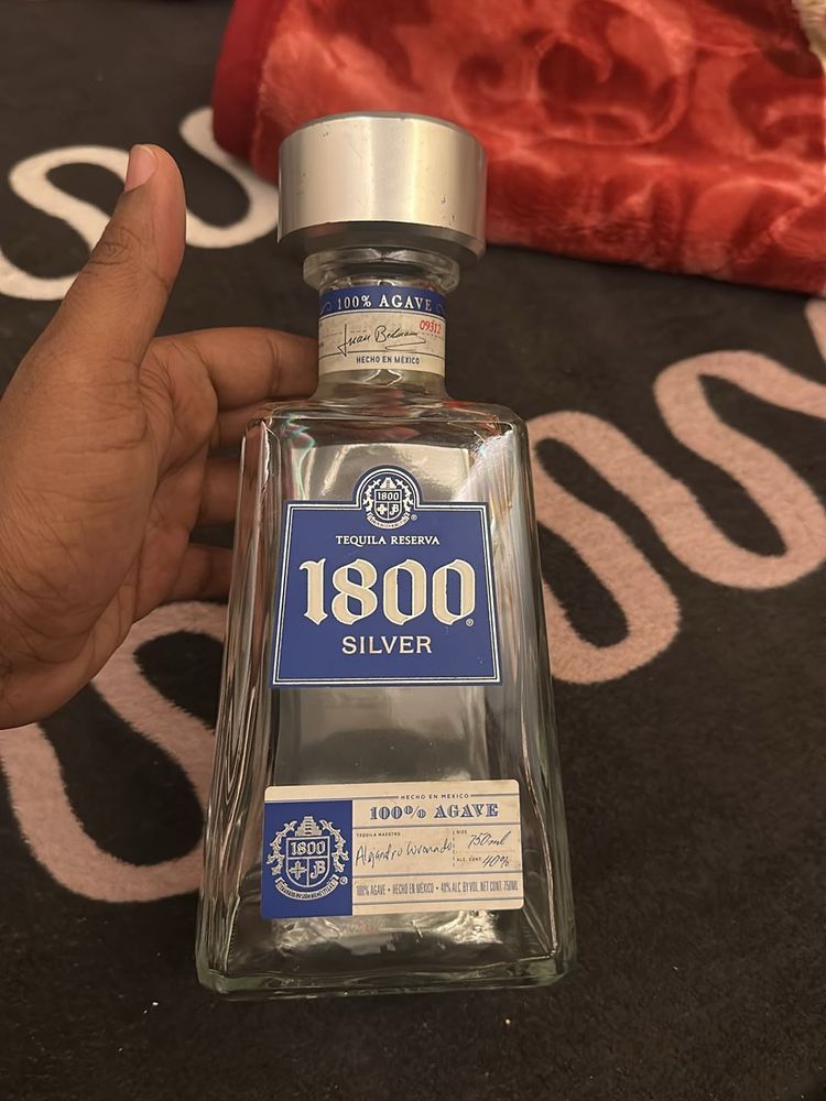 glass bottle 1800 silver bottl
