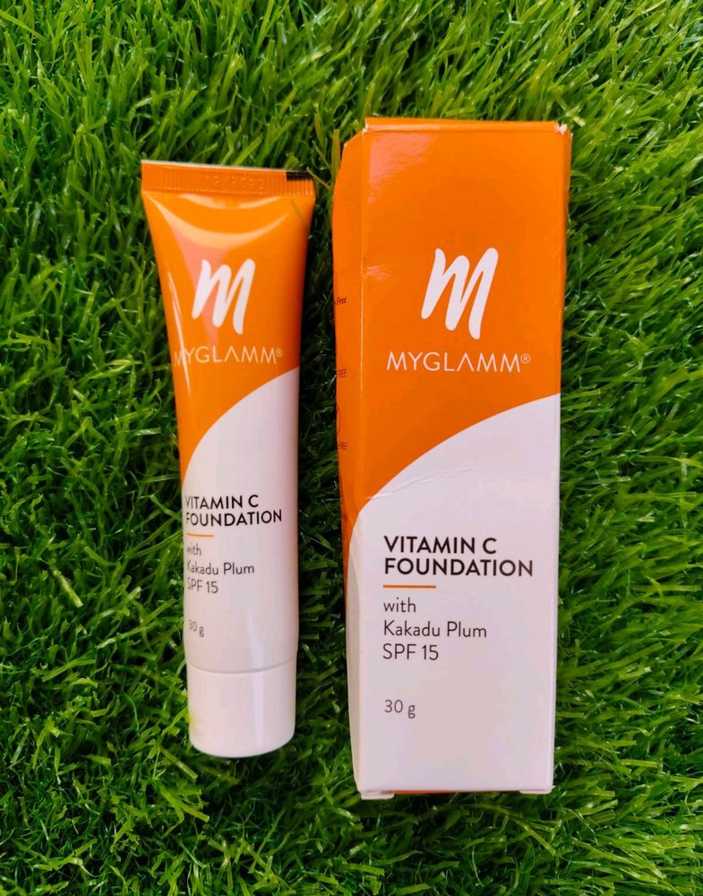Myglamm Vitamin C Foundation