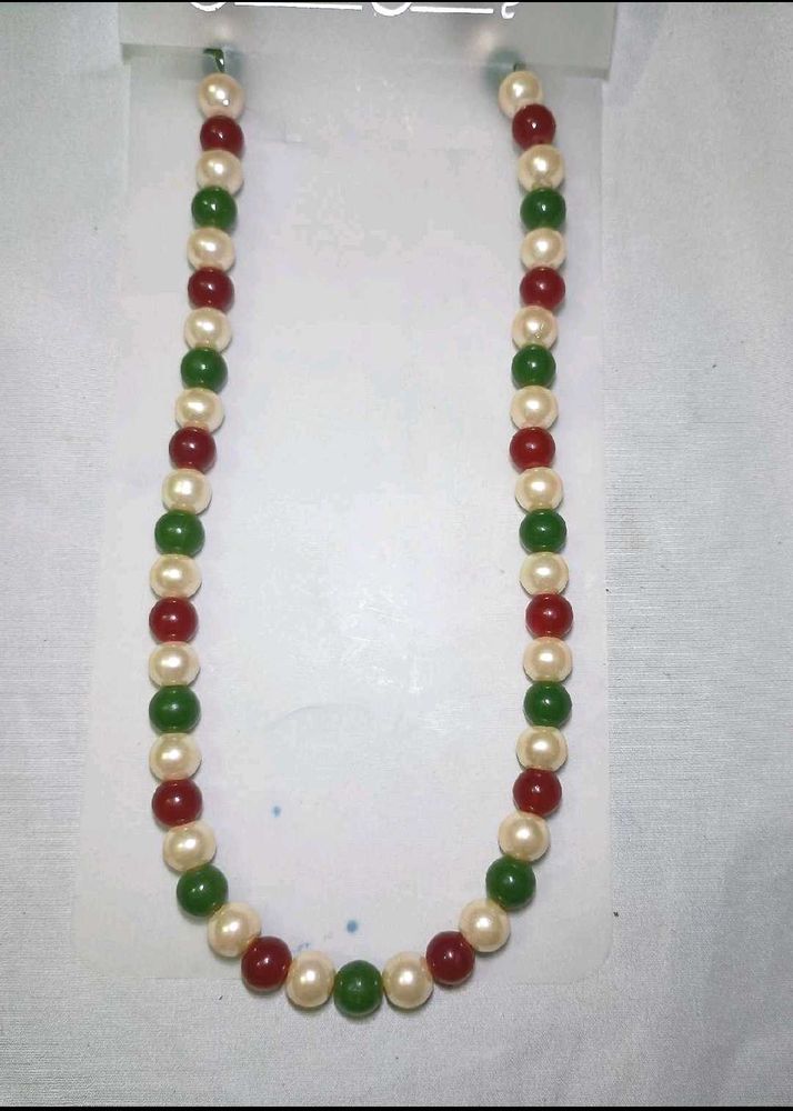 Beaded Necklace red white green pearl boho